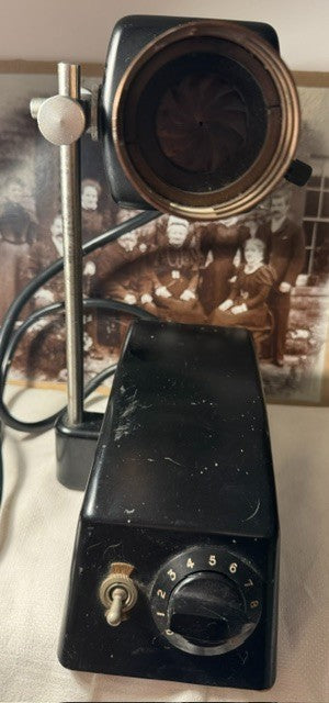 stunning retro microscope adjustable light source, 1960s, Good lamp