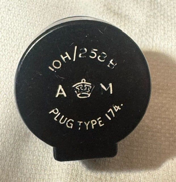 Air Ministry WW2 bakerlite plug as used in Lancasters