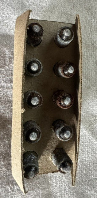U.S Signals radio tubes and bulbs, NoS
