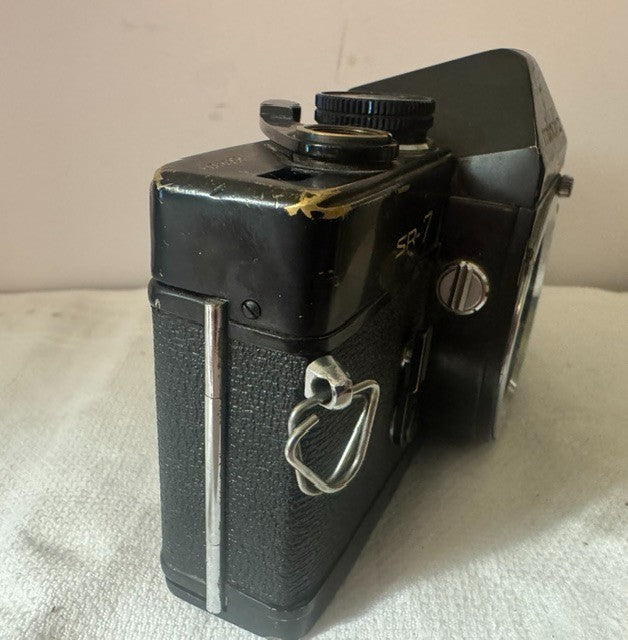 Minolta SR-7 body, spares or repairs