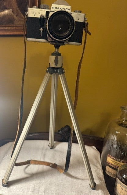 43 - 117 Cm Aluminium Camera Tripod Lightweight and Compact Travel Tripod