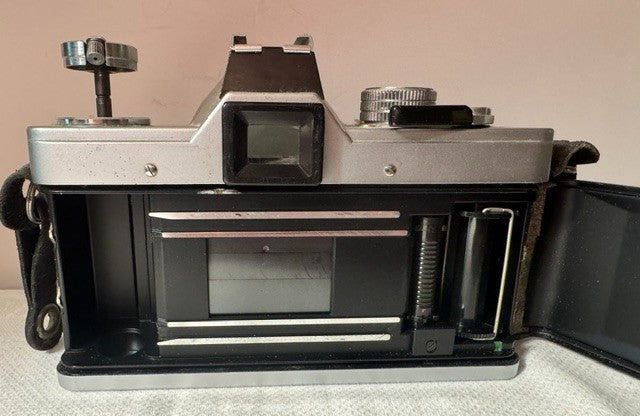 Vintage Practica super TL3 body