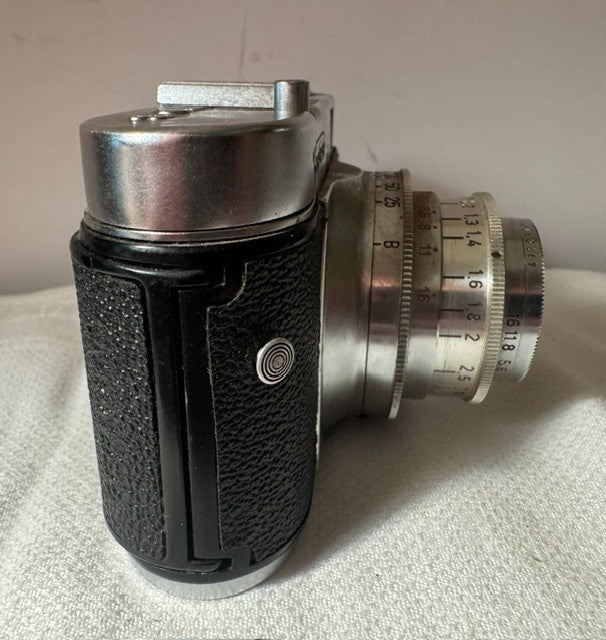 Vintage Voigtlander Vito B 35mm camera (repairs)