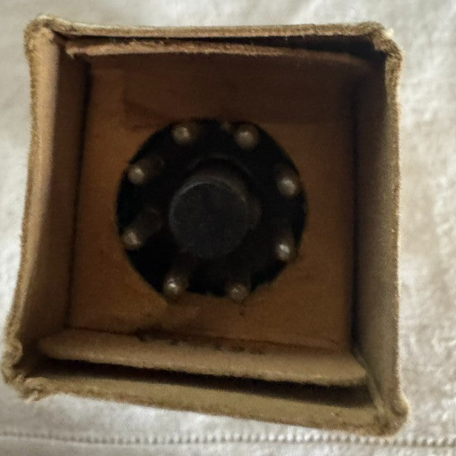 U.S Signals radio tubes and bulbs, NoS