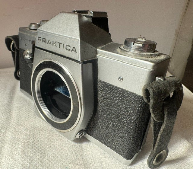 Vintage Practica super TL3 body