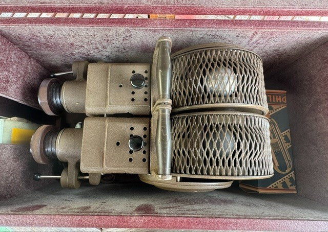 Vintage Jules Richard stereoscopic projector 1953