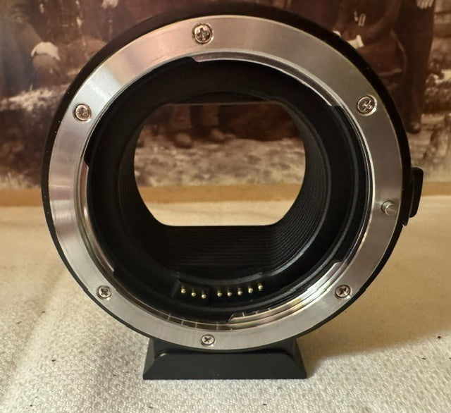 K&F CONCEPT EF to EOS R Adapter Auto Focus EF-S Lens RF EF-EOS R, black