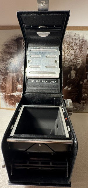 Yashica C TLR 1956-1958