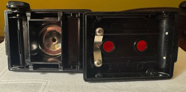 Vintage V.P. Twin Camera 1952