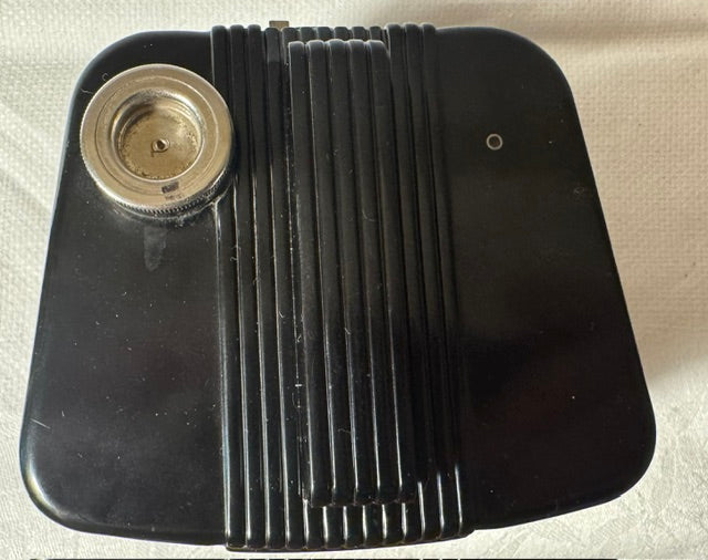 Vintage Kodak six-20 Bulls Eye film camera