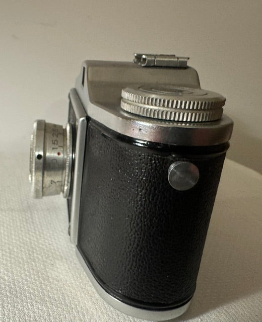 Vintage 1950 Finetta IV D 35mm camera