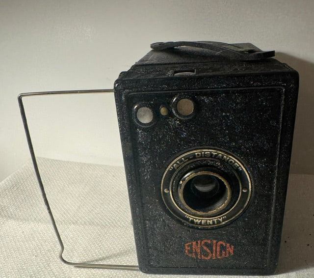 Ensign All-Distance ''Twenty'' box camera