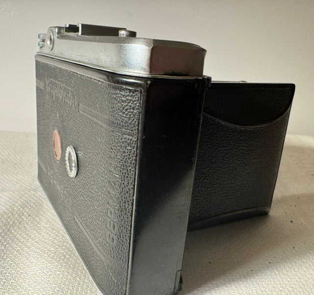 Voigtlander Perkeo I folding camera