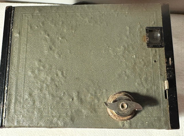 Vintage Kodak No 2  Brownie (1929 - 1930)