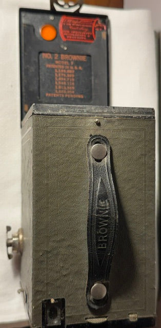 Vintage Kodak No 2  Brownie (1929 - 1930)