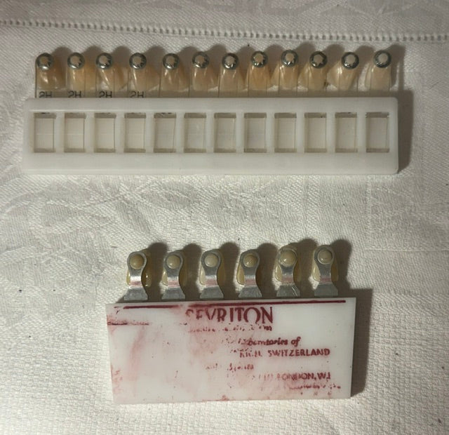 Vintage dentistry teeth colour matching sets