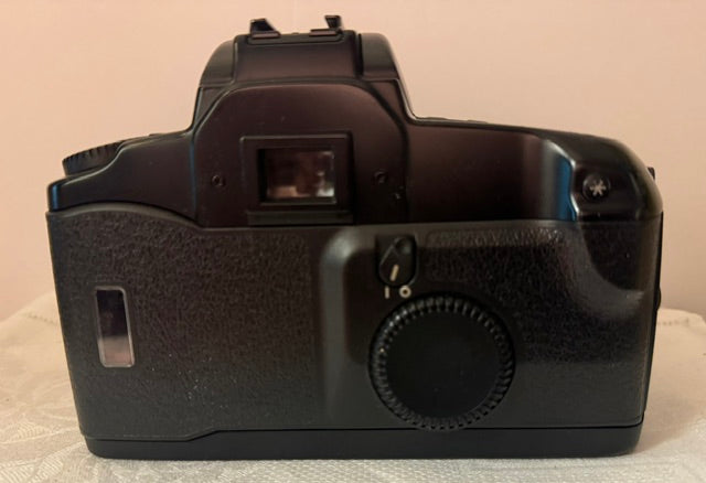 Canon EOS Elan 35mm