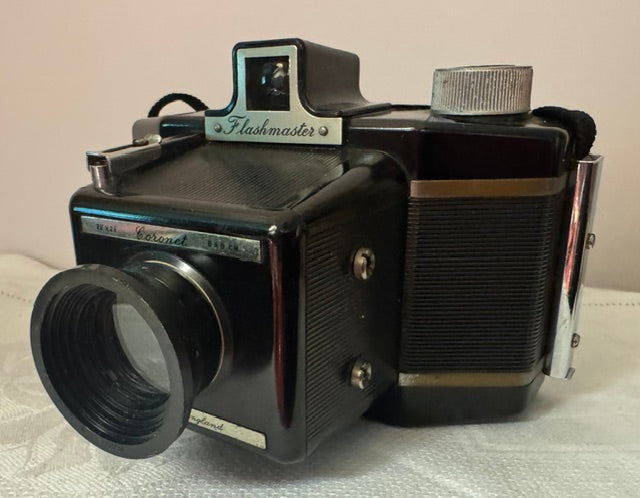Coronet Flashmaster camera