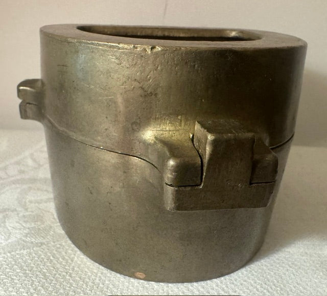 Vintage Minerva Brass Denture Mould 1930s/40s — Dental Press