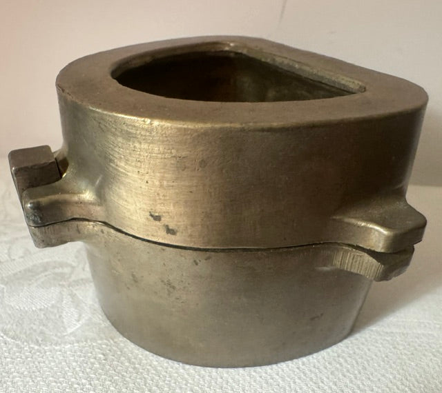 Vintage Minerva Brass Denture Mould 1930s/40s — Dental Press