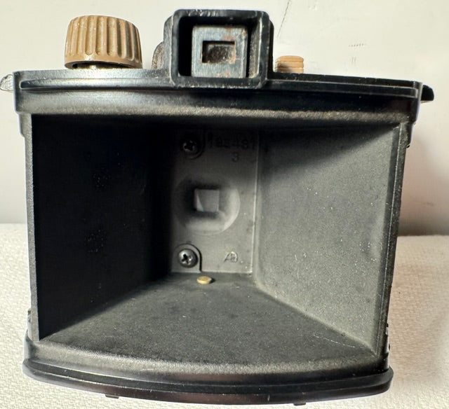 Kodak Brownie Holiday Camera 1953–1962 — Brown Bakelite, 127 Film