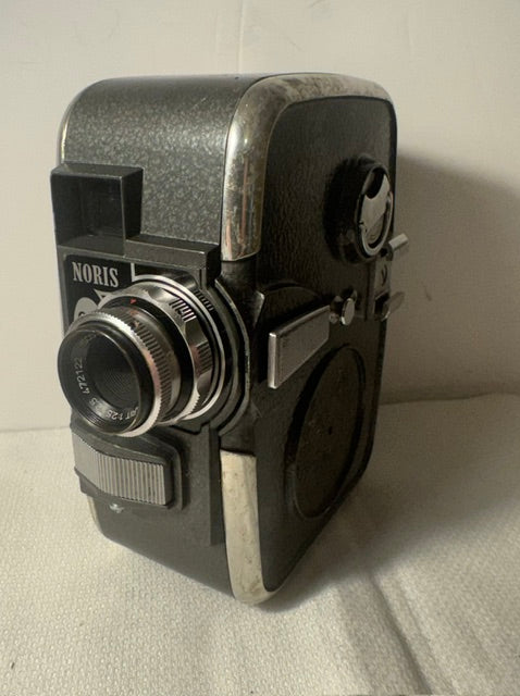 Vintage Noris 8D Plank Cine Camera 1970s — Double 8, Original Leather Case, Made in Germany