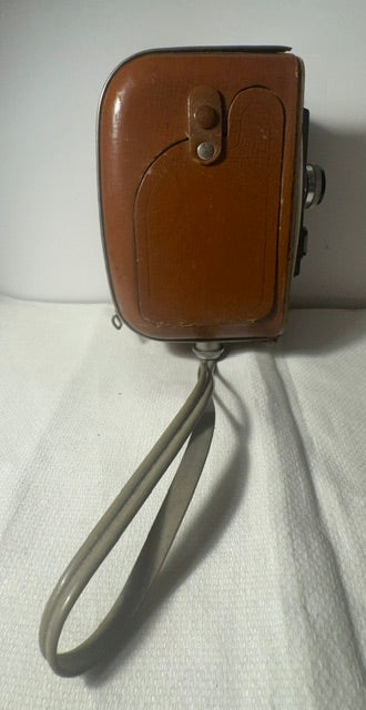 Vintage Noris 8D Plank Cine Camera 1970s — Double 8, Original Leather Case, Made in Germany