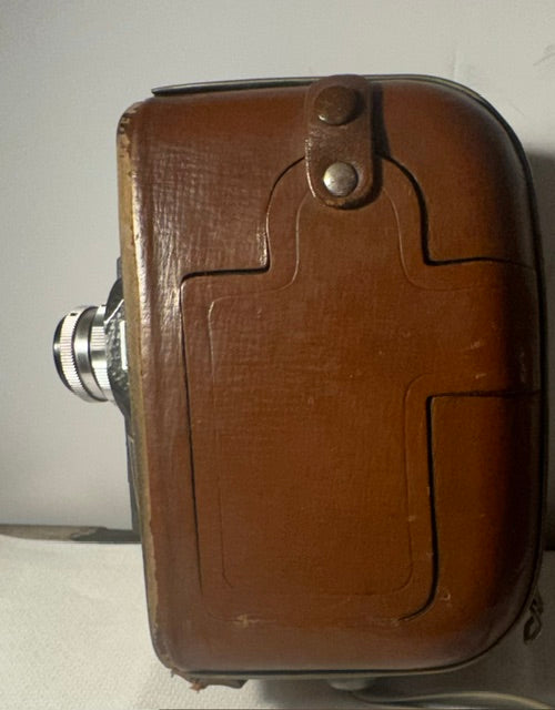 Vintage Noris 8D Plank Cine Camera 1970s — Double 8, Original Leather Case, Made in Germany