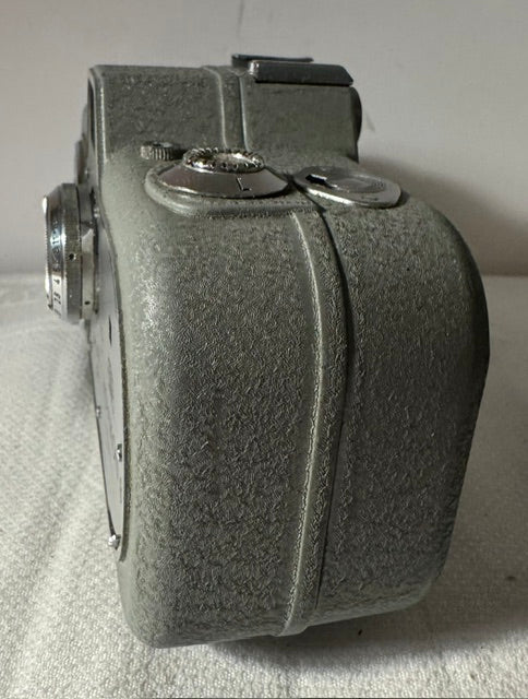 Vintage Zeiss Ikon Movikon 8 Cine Camera 1952 — Double 8, Clockwork Motor, Original Case