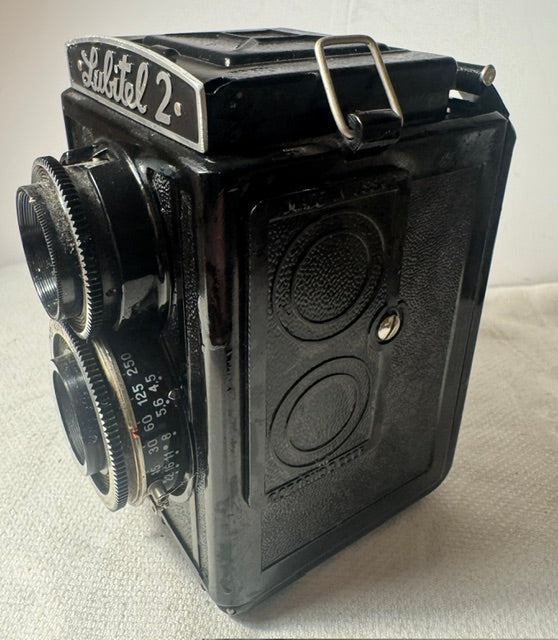 Lubitel 2 Soviet TLR Camera — 120 Film, 6×6cm, LOMO, USSR, 1955–1979