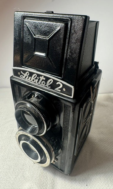 Lubitel 2 Soviet TLR Camera — 120 Film, 6×6cm, LOMO, USSR, 1955–1979