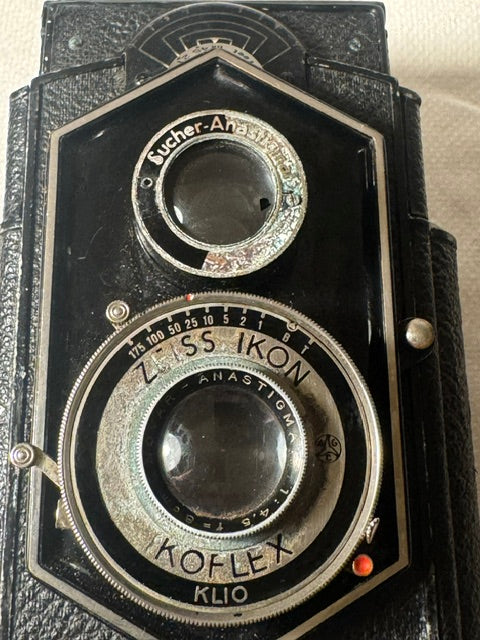 Zeiss Ikon Ikoflex I TLR Camera — 120 Film, 6×6cm, ‘Coffee Can’, Germany, 1934–1937