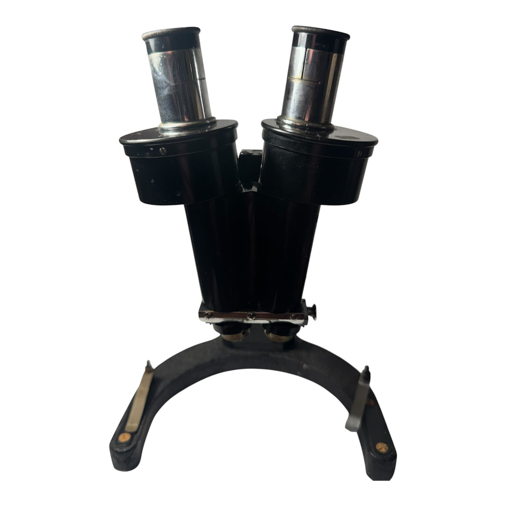 R & J Beck Stereoscopic microscope 1872, War office marking