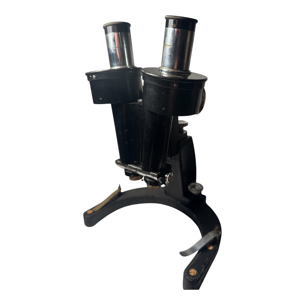 R & J Beck Stereoscopic microscope 1872, War office marking