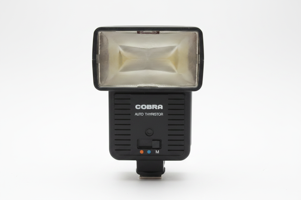 Cobra Auto Thyristor flash on white background