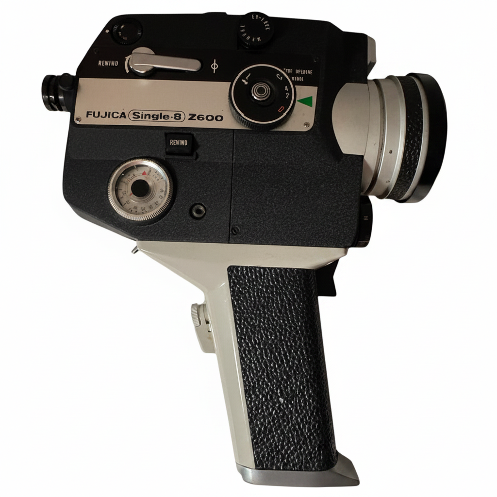 Fujica Single-8 Z600 white background